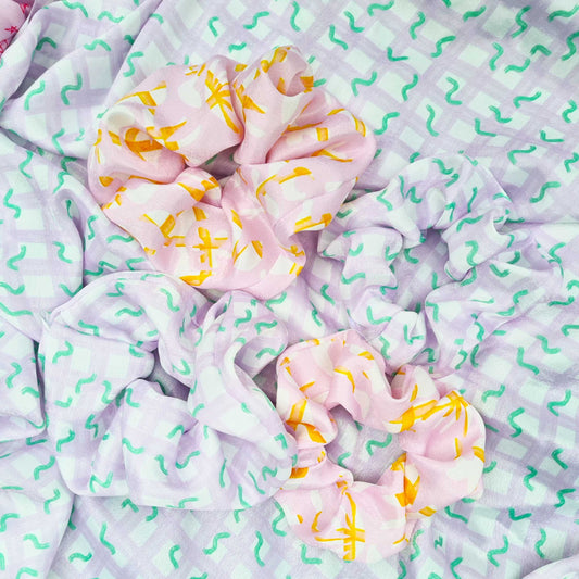 Silky gingham scrunchie floral pattern